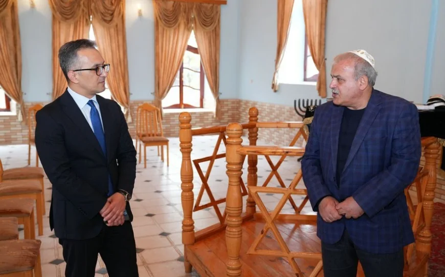 Ramin Məmmədov bir neçə dini ibadət ocağında olub