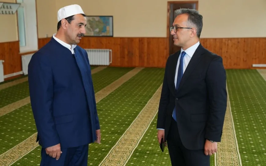 Ramin Məmmədov bir neçə dini ibadət ocağında olub